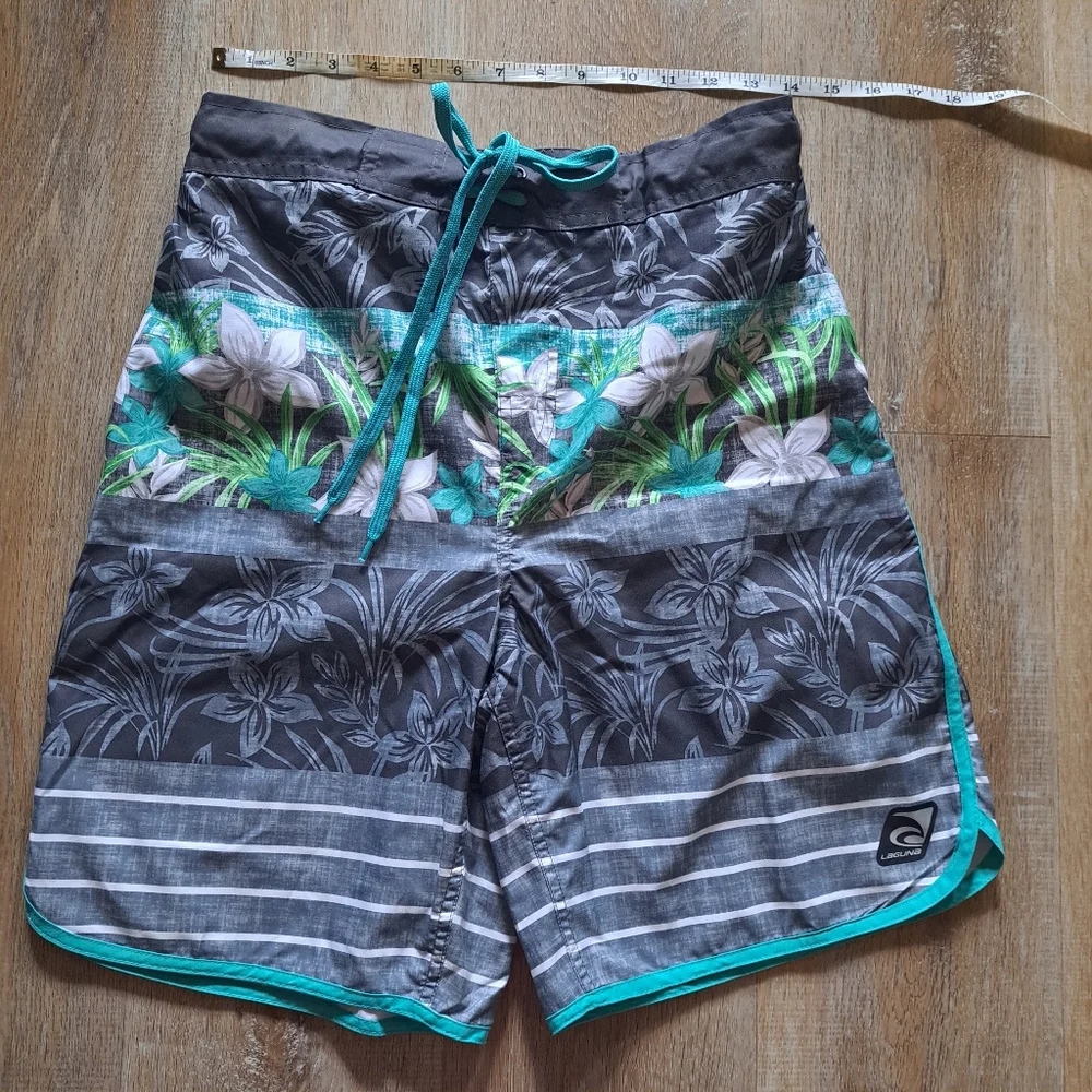Laguna Beach Trunks Green Grey White Swim Floral Stripes Drawstring Men's Size S